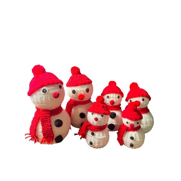 Lot of 6 Vintage Crochet Holiday Family Snowman Christmas Decoartions Classic